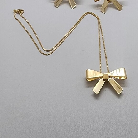Brand New Brazilian 18k Gold Filled Bow Earrings and Necklace Set - Picture 6 of 7